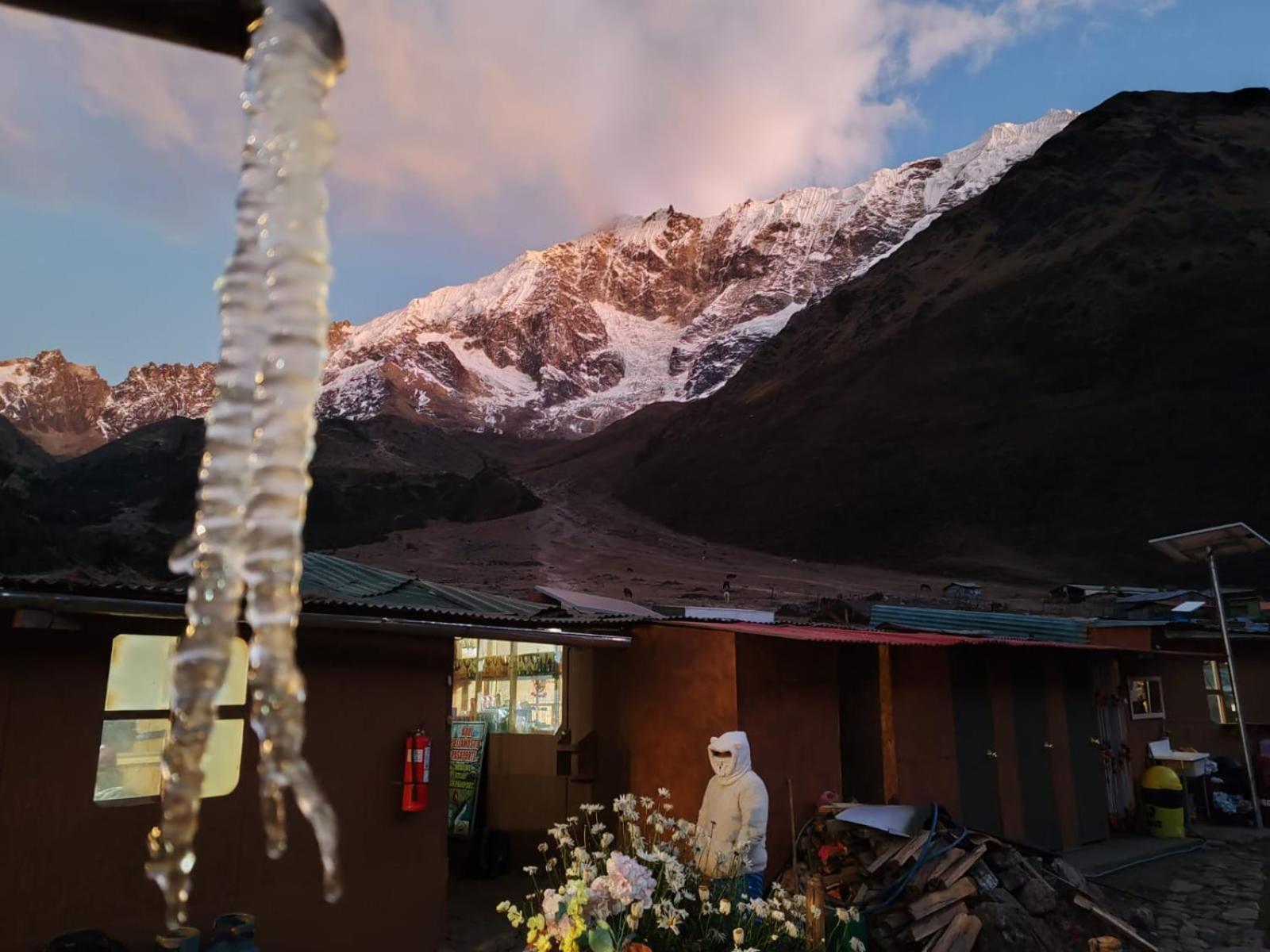 Soraypampa Hostel - Cabanas En Laguna Humantay Y Salkantay Trek - Hike On Your Own Salcantay Exterior photo
